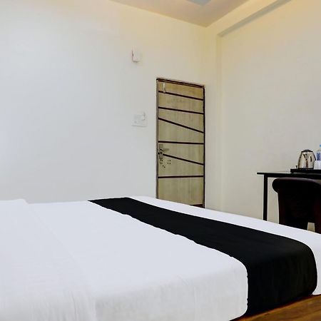 Hotel O Sb 47 إندور المظهر الخارجي الصورة