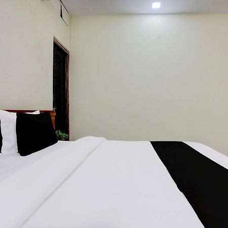 Hotel O Sb 47 إندور المظهر الخارجي الصورة