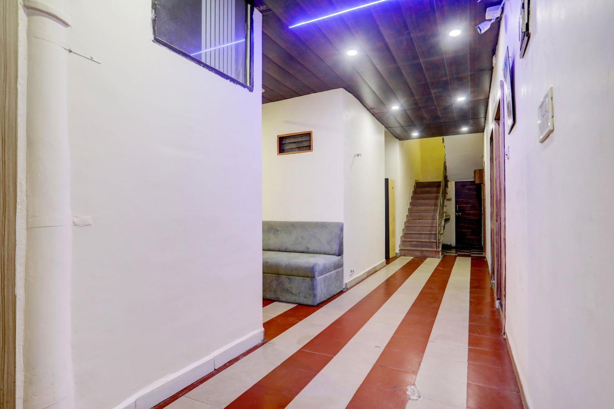 Hotel O Sb 47 إندور المظهر الخارجي الصورة